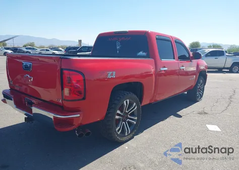 2008 Chevrolet Silverado K1500 z USA, uszkodzony, nr VIN 2GCEK13C281263506